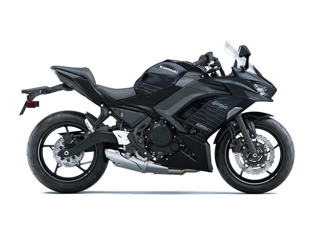 2026 Ninja 650 Akrapovic Performance