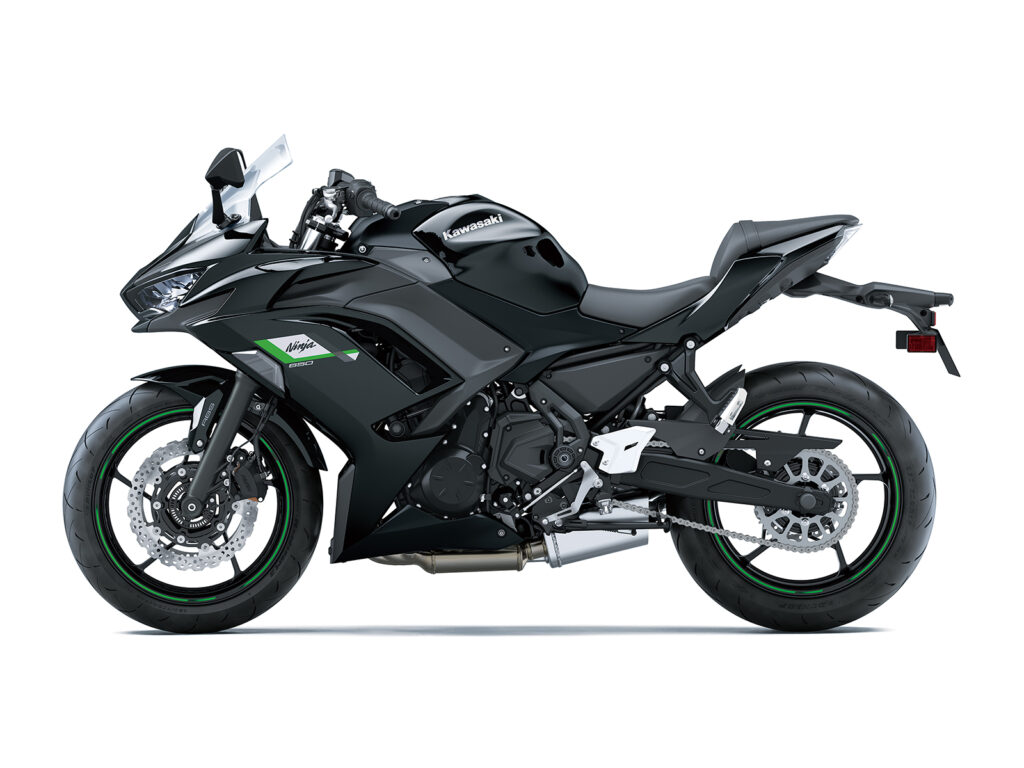 2026 Ninja 650 Akrapovic Performance
