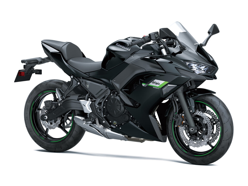 2026 Ninja 650 Akrapovic Performance