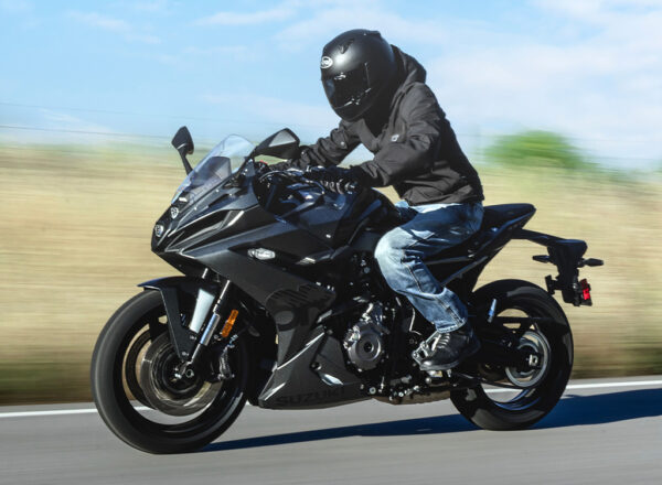 GSX-8R