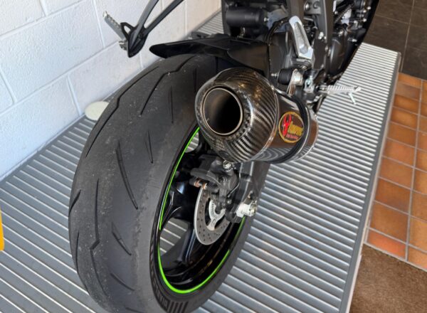 2025 Kawasaki Ninja ZX-6R