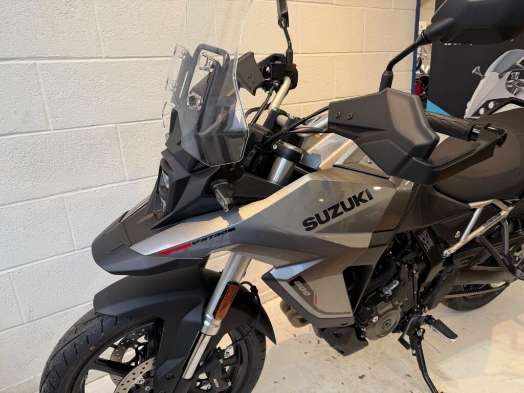 2025 Suzuki V-Strom 800