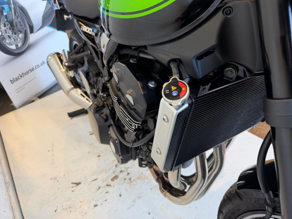 2025 Kawasaki Z900 RS