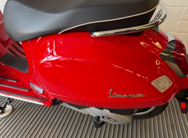 2025 Piaggio Vespa GTS 125