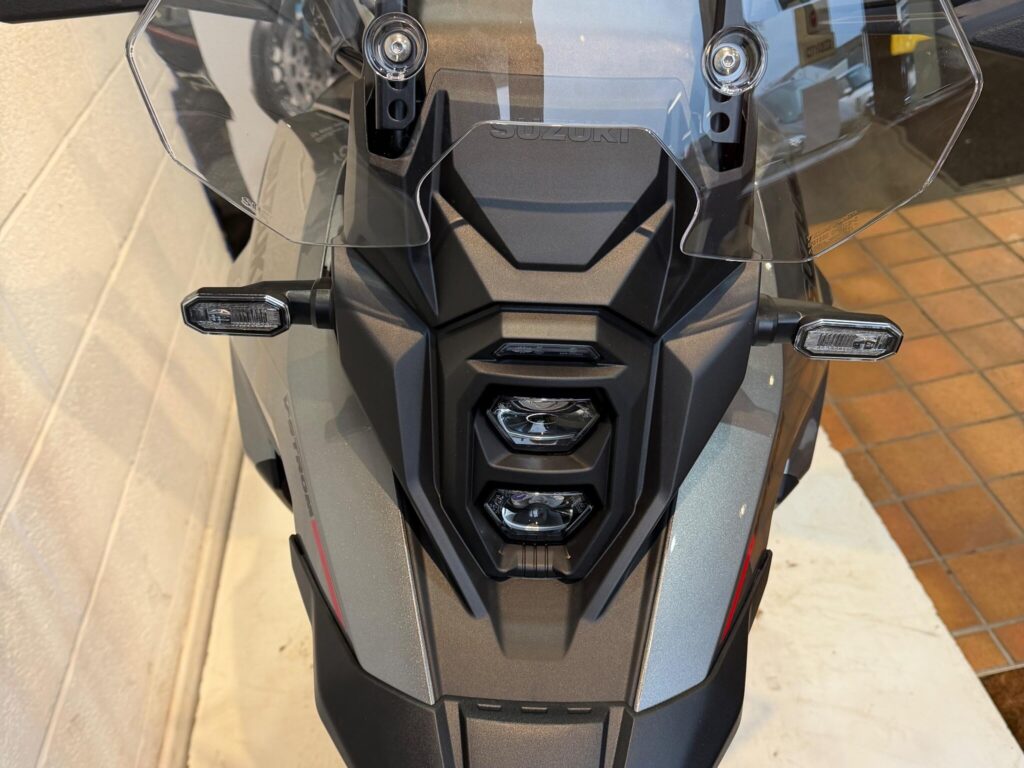 2025 Suzuki V-Strom 800