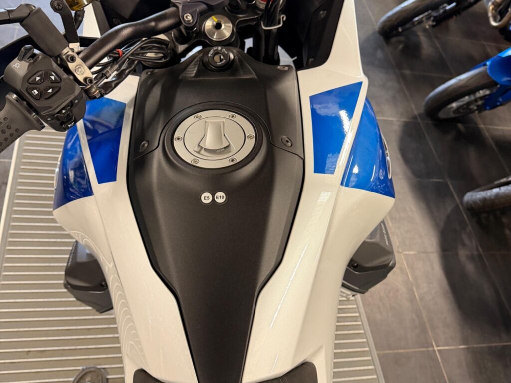 New Moto Guzzi Stelvio