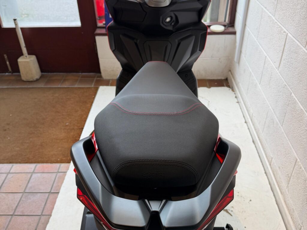 2025 Aprilia SR GT 125 Sport