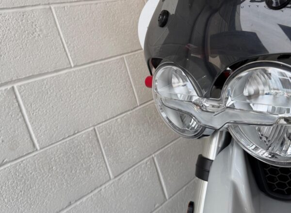 2022 Moto Guzzi V85
