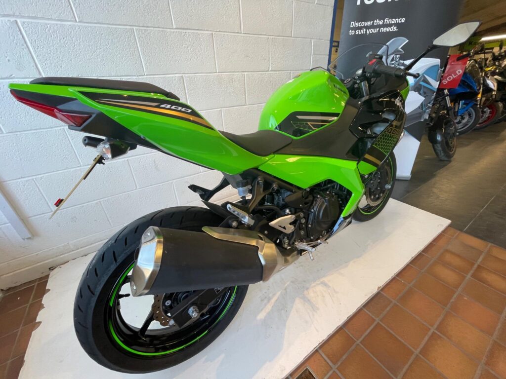 2021 Kawasaki Ninja 400