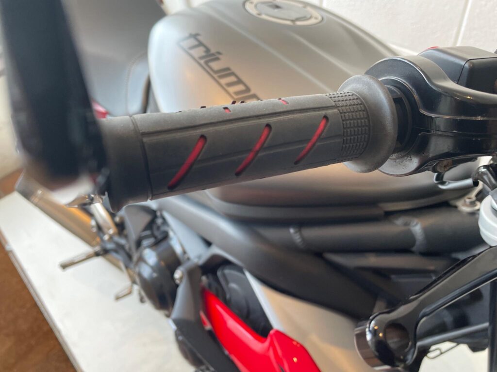 2012 Triumph Street Triple 675