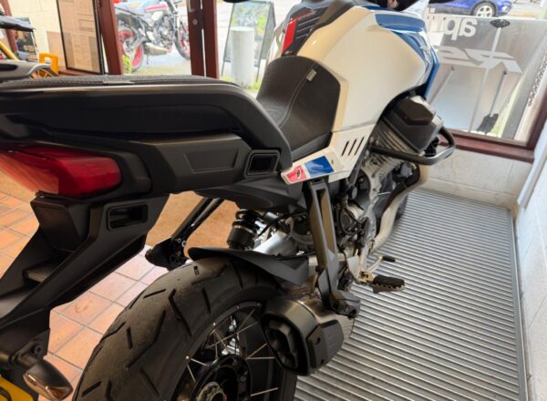 2025 Moto Guzzi Stelvio