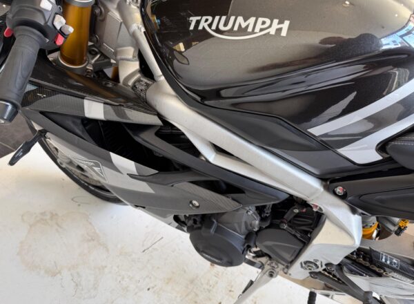 2019 Triumph Daytona Moto2 765