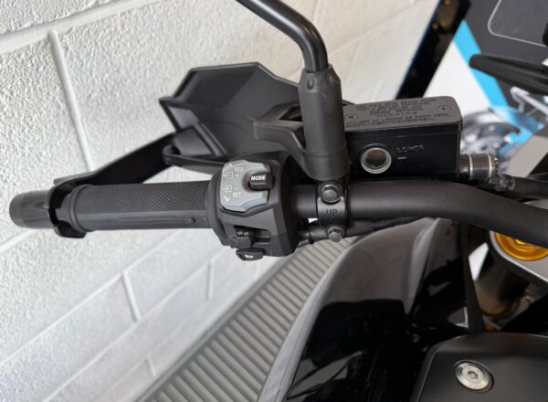 2023 Suzuki V-Strom 1050