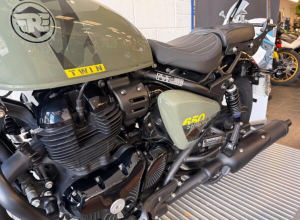 2025 Royal Enfield Shotgun 650