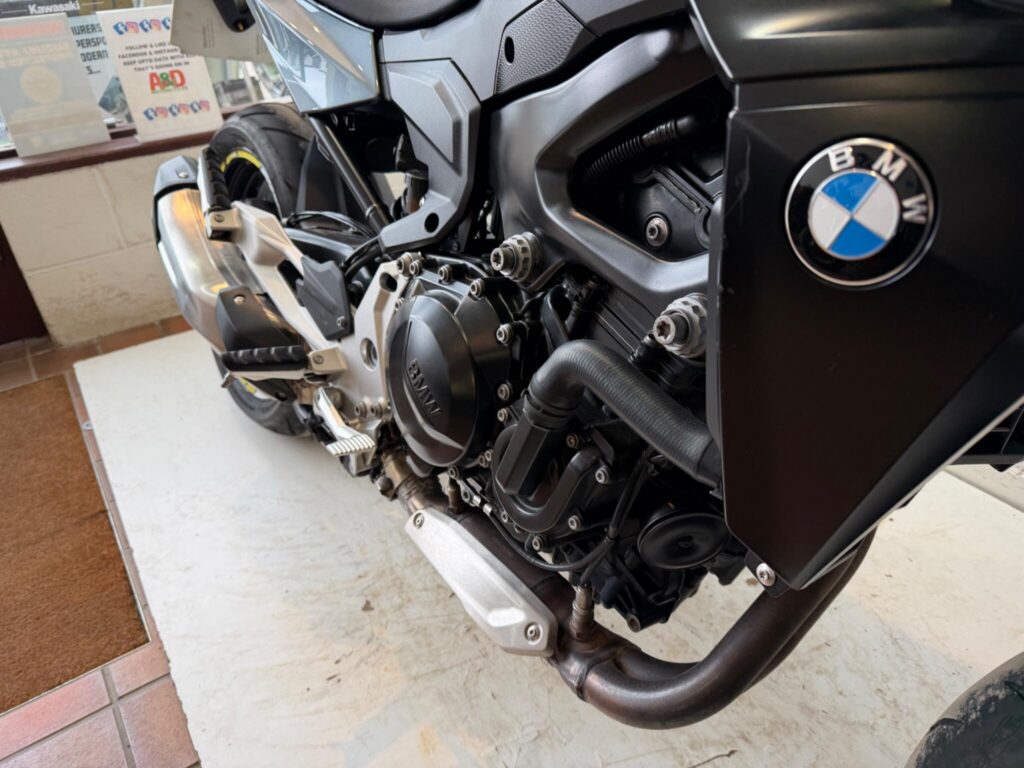 2023 BMW F 900 R