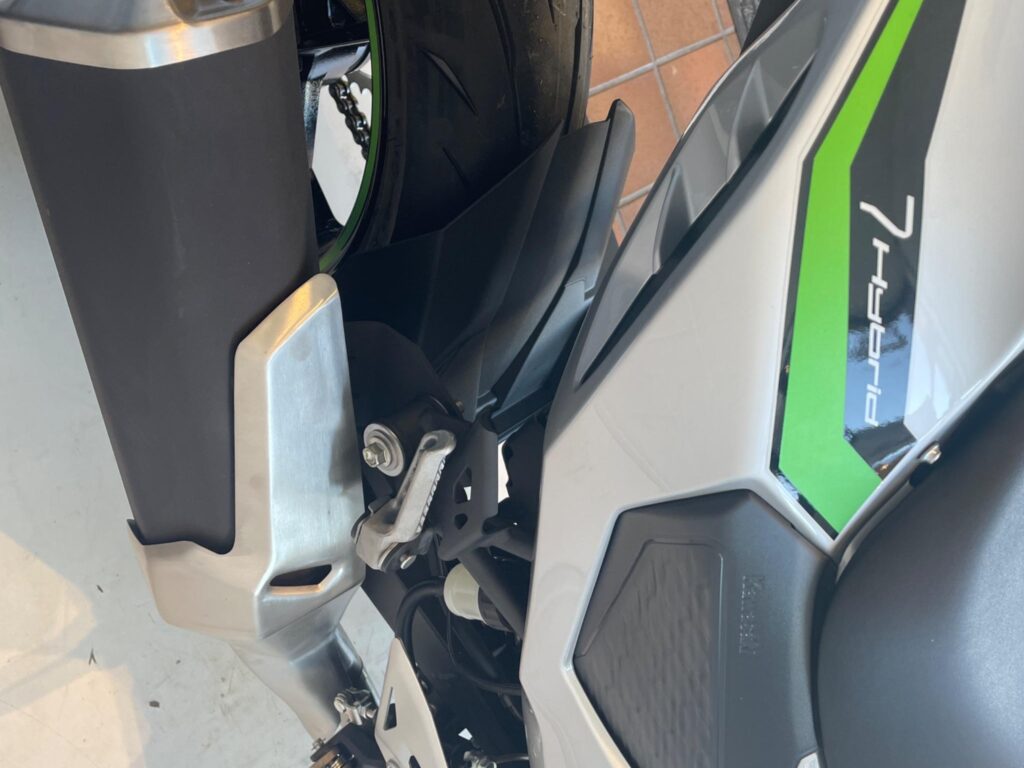 New Kawasaki Z7 Hybrid