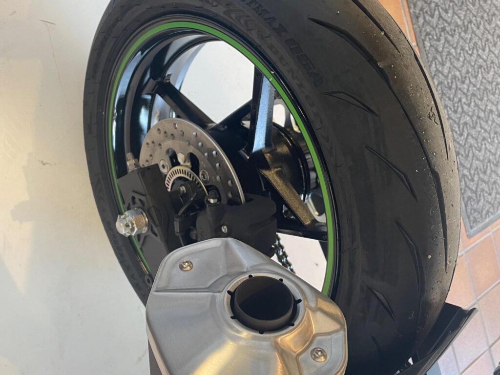 New Kawasaki Z7 Hybrid