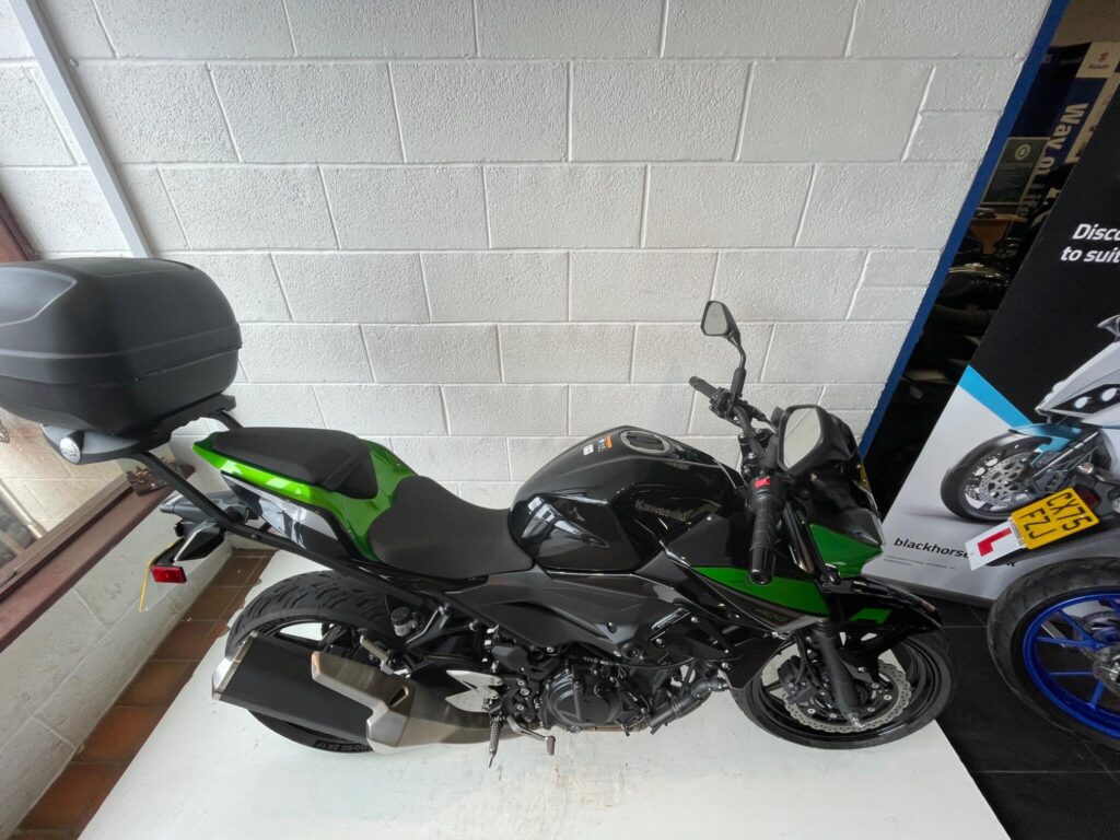 2023 Kawasaki Z400
