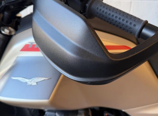 2025 Moto Guzzi V85