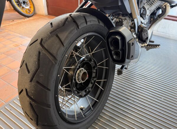 2025 Moto Guzzi Stelvio