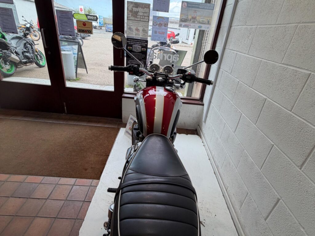 2018 Triumph Bonneville T120