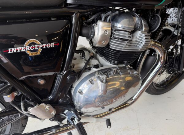 2024 Royal Enfield Interceptor 650