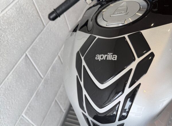 2019 Aprilia Tuono 1100 V4