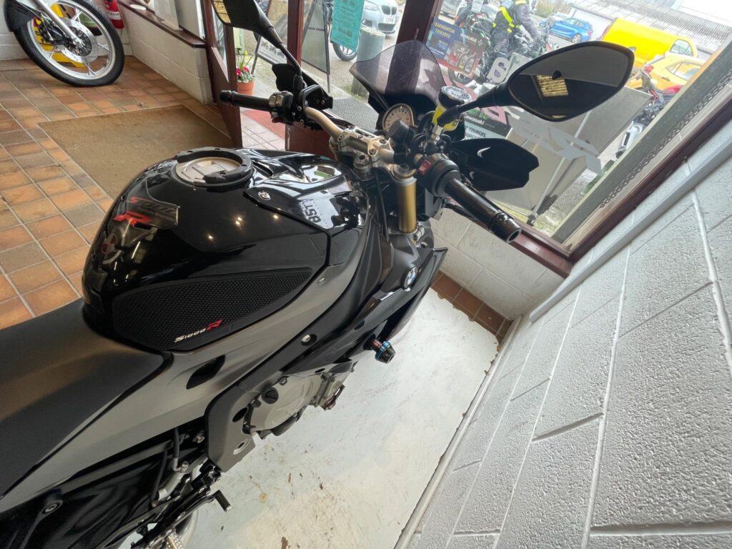 2016 BMW S 1000 R