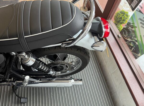 2020 Triumph Bonneville T120