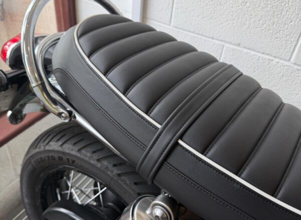 2023 Triumph Bonneville T120
