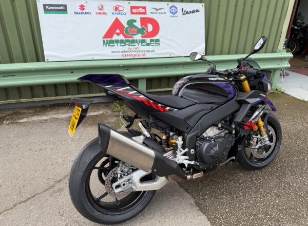 2026 Aprilia Tuono 1100 V4