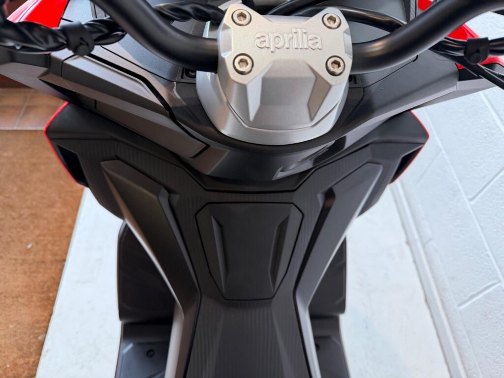 2025 Aprilia SR GT 125 Sport