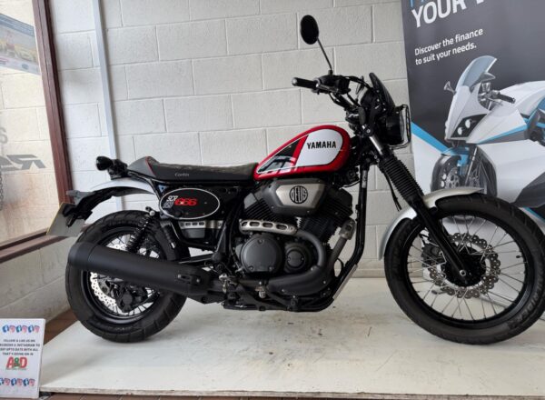 2017 Yamaha SCR 950