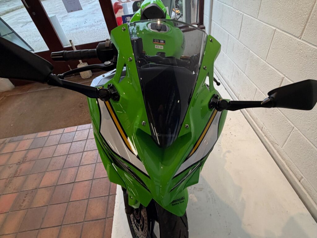 2025 Kawasaki Ninja ZX-4RR