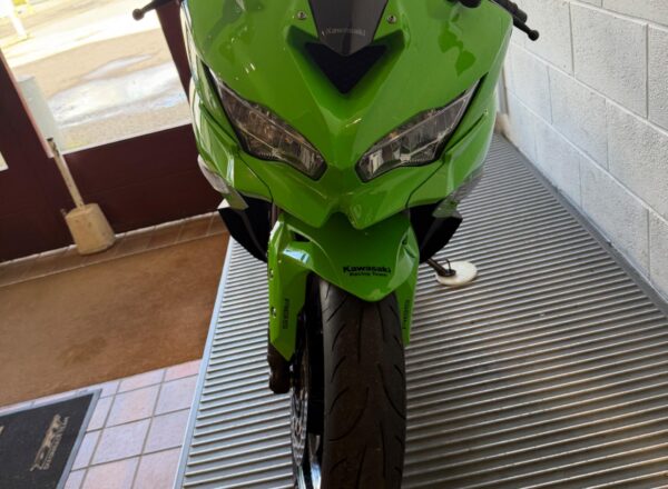 2025 Kawasaki Ninja ZX-4RR
