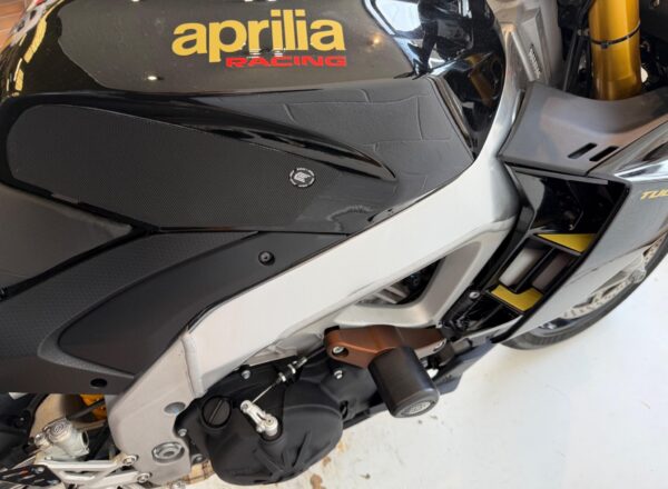 2023 Aprilia Tuono 1100 V4