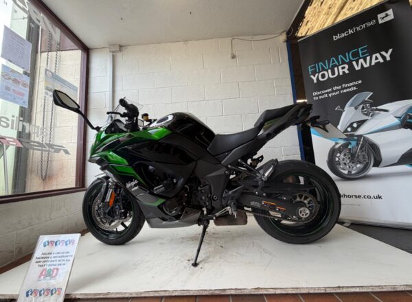2024 Kawasaki Ninja 1000SX