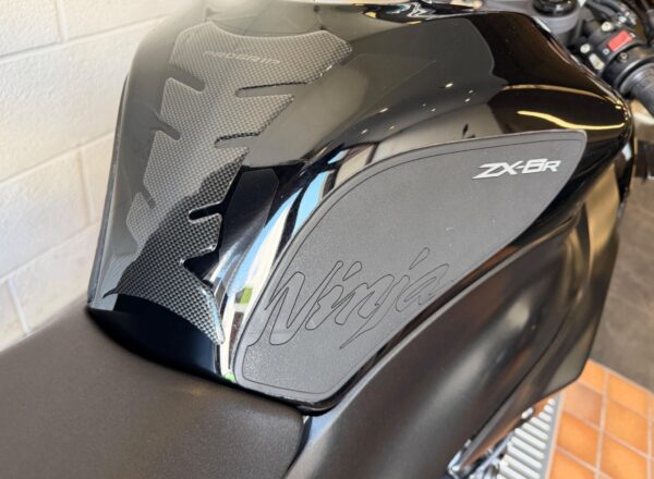 2025 Kawasaki Ninja ZX-6R