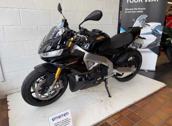 2023 Aprilia Tuono 1100 V4