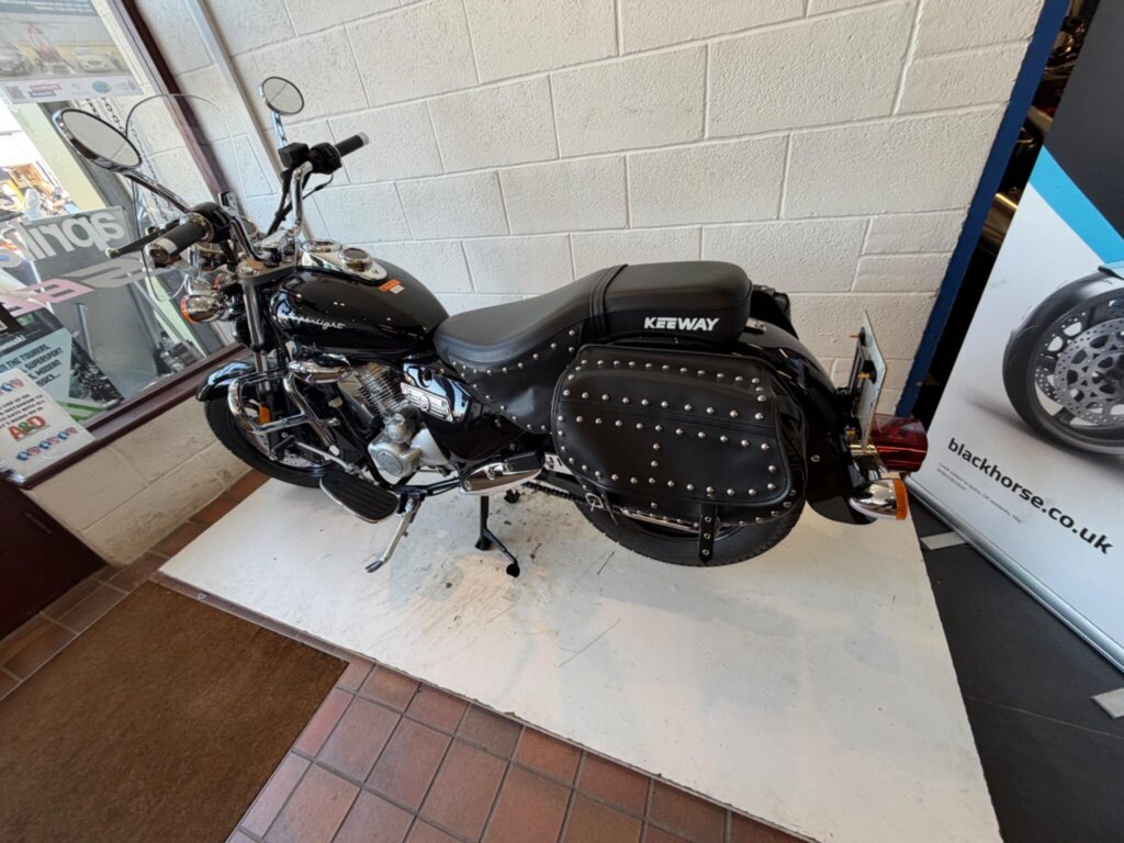 2025 Keeway Superlight 125