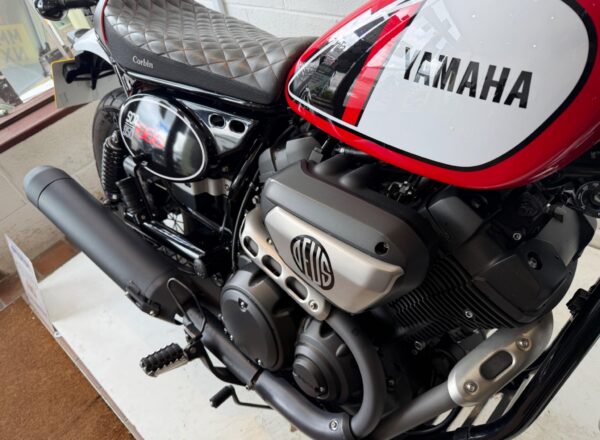 2017 Yamaha SCR 950
