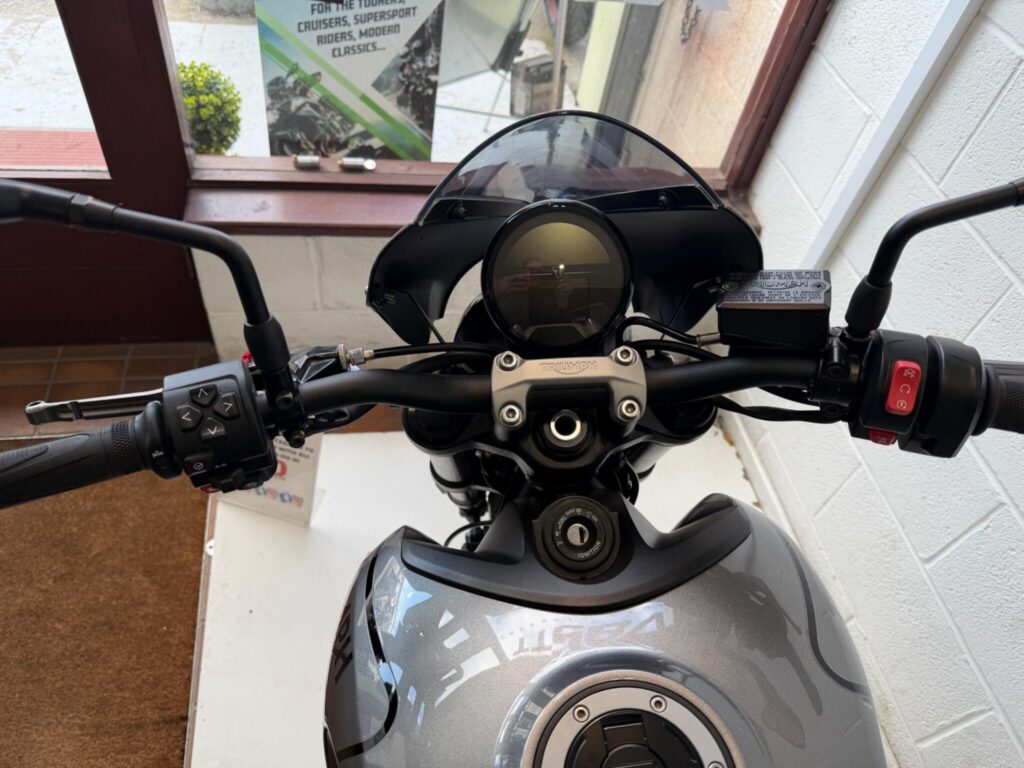 2024 Triumph Trident 660