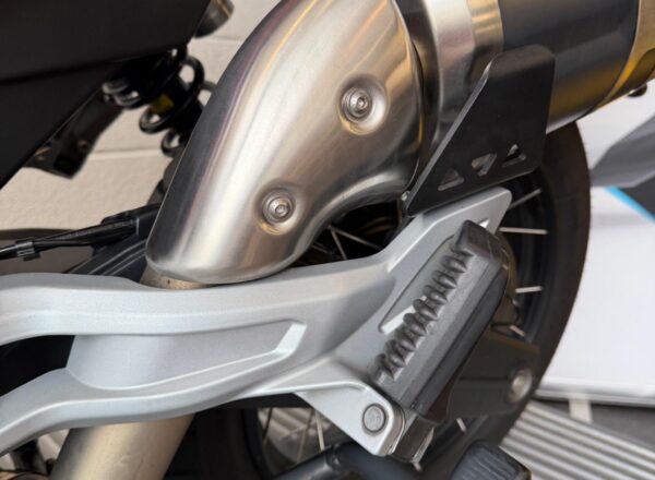 2022 Moto Guzzi V85