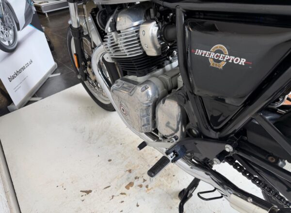 2020 Royal Enfield Interceptor 650