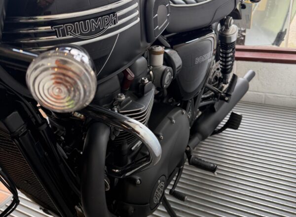 2023 Triumph Bonneville T120