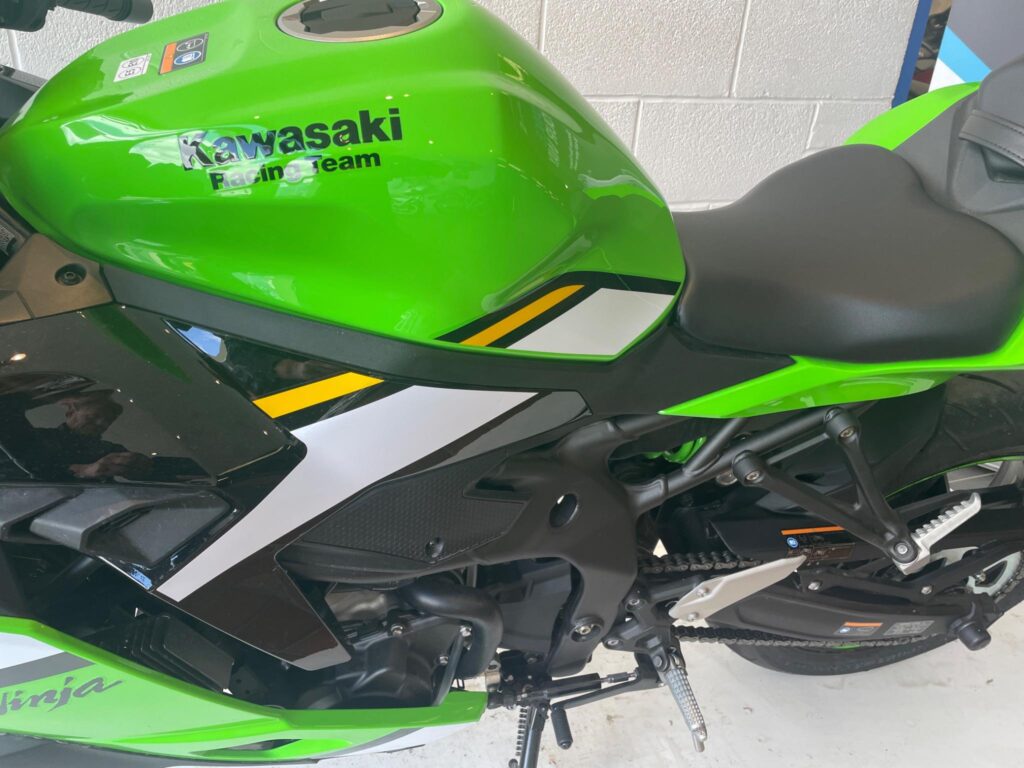 2025 Kawasaki Ninja ZX-4RR