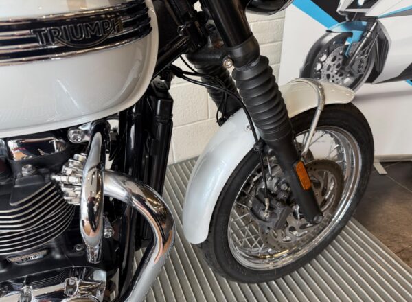 2020 Triumph Bonneville T120