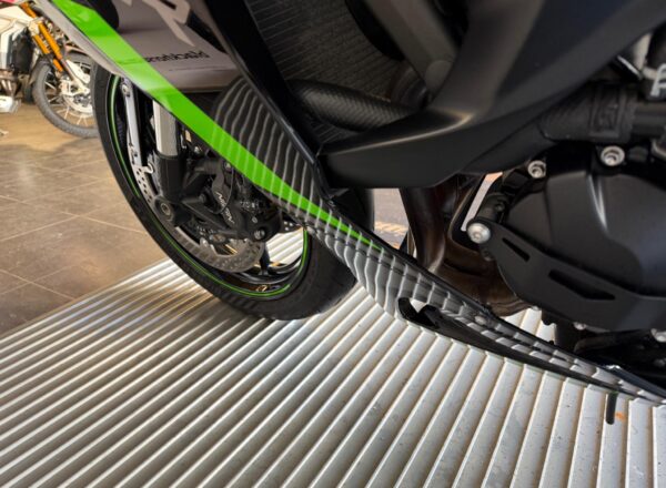 2025 Kawasaki Ninja ZX-6R