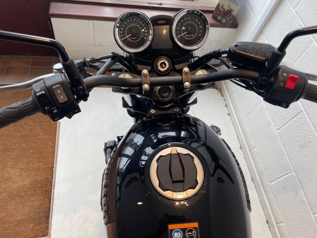 2024 Kawasaki Z650 RS