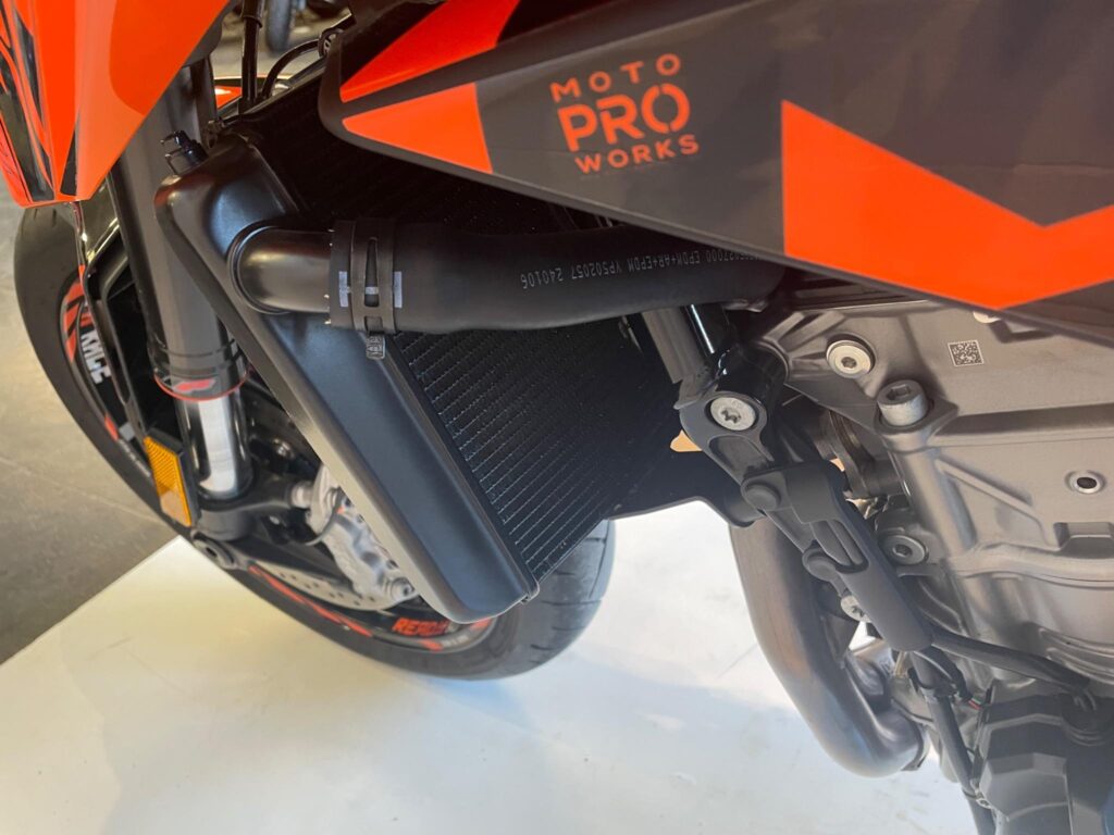 2024 KTM 790 Duke